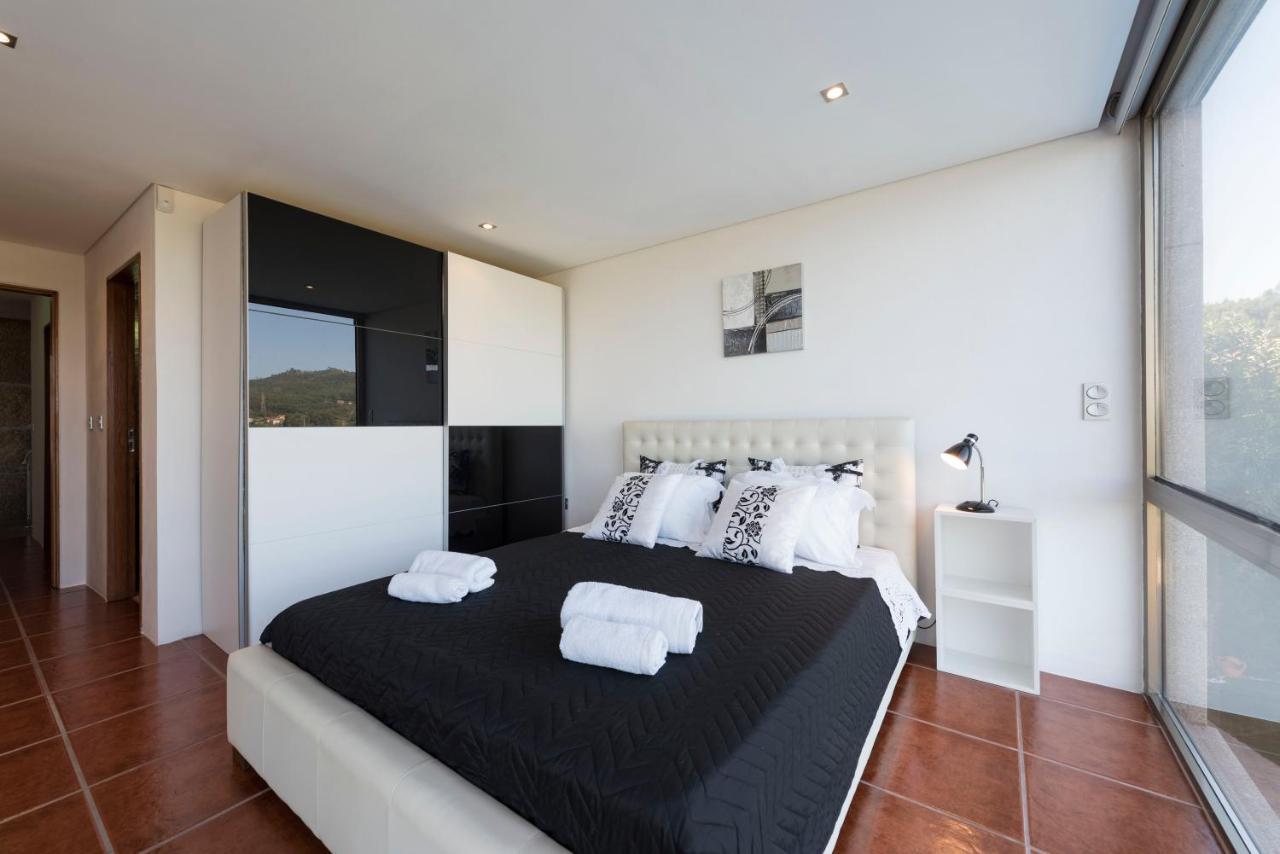Lovelystay - Casa Guimas Penafiel Exterior foto